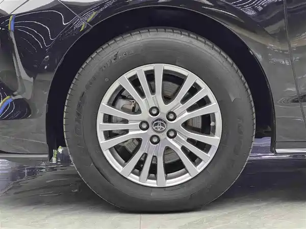 Toyota Sienna 2021