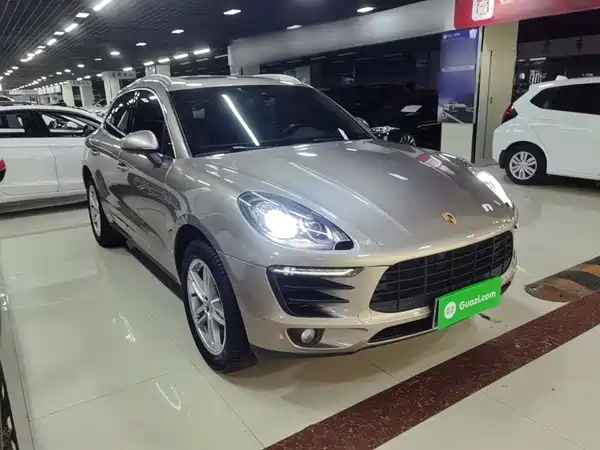 Porsche Macan 2016