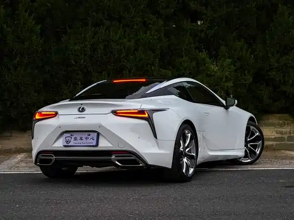 Lexus LC 2018