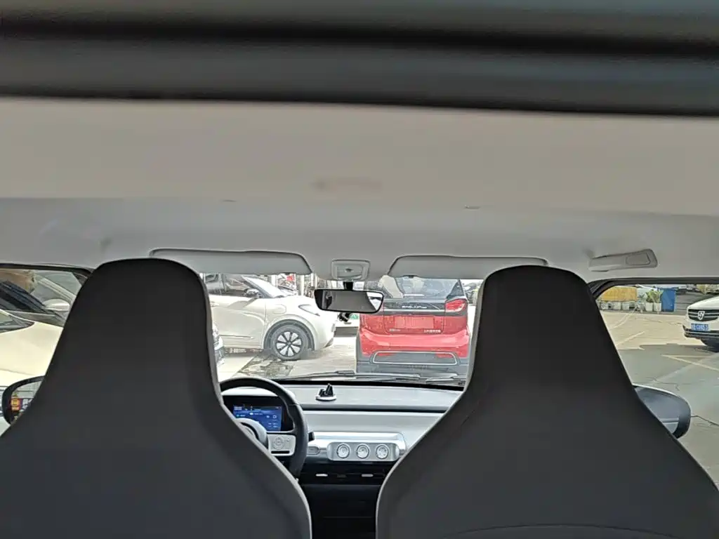 Wuling Air ev Clear Sky 2024 — фото 18