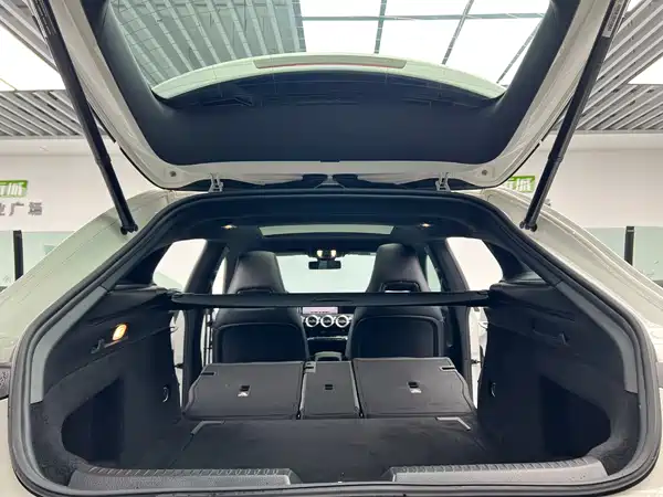 Mercedes-Benz CLA 2022