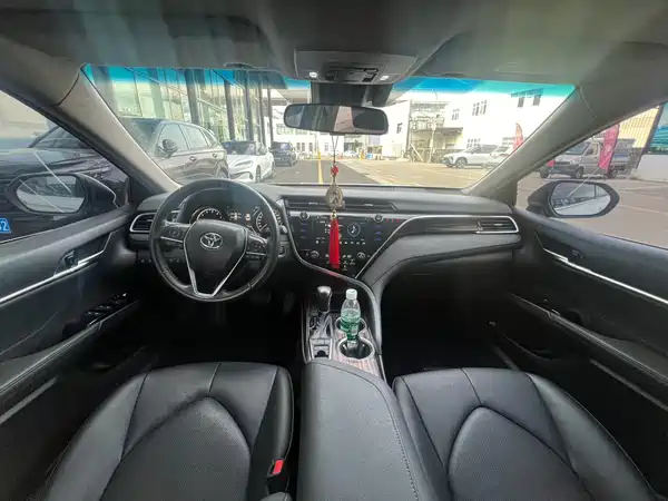 Toyota Camry 2020