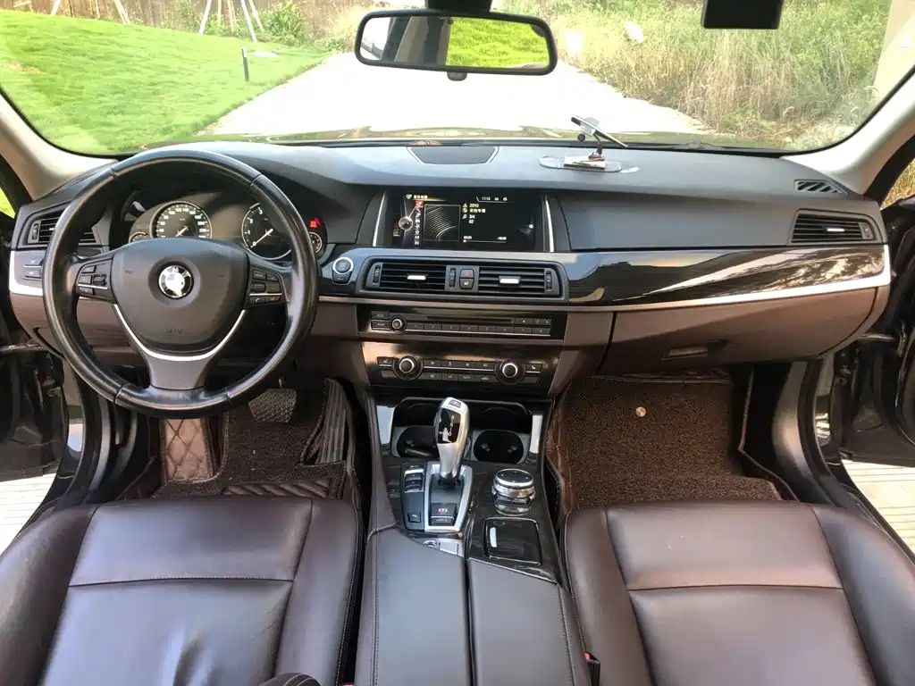 BMW 5 Series 2016