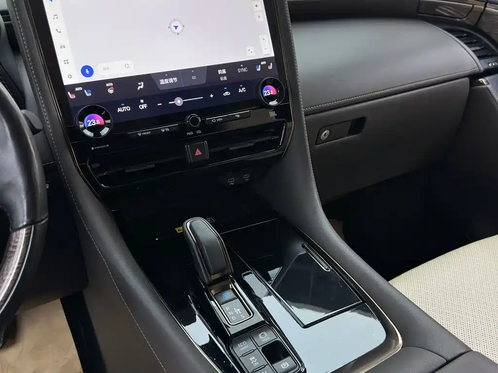 Toyota Alphard 2024 — фото 17