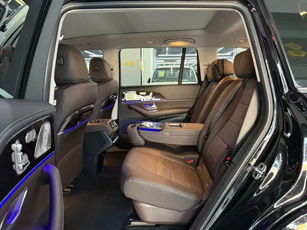 Mercedes-Benz GLS 2023 — фото 11