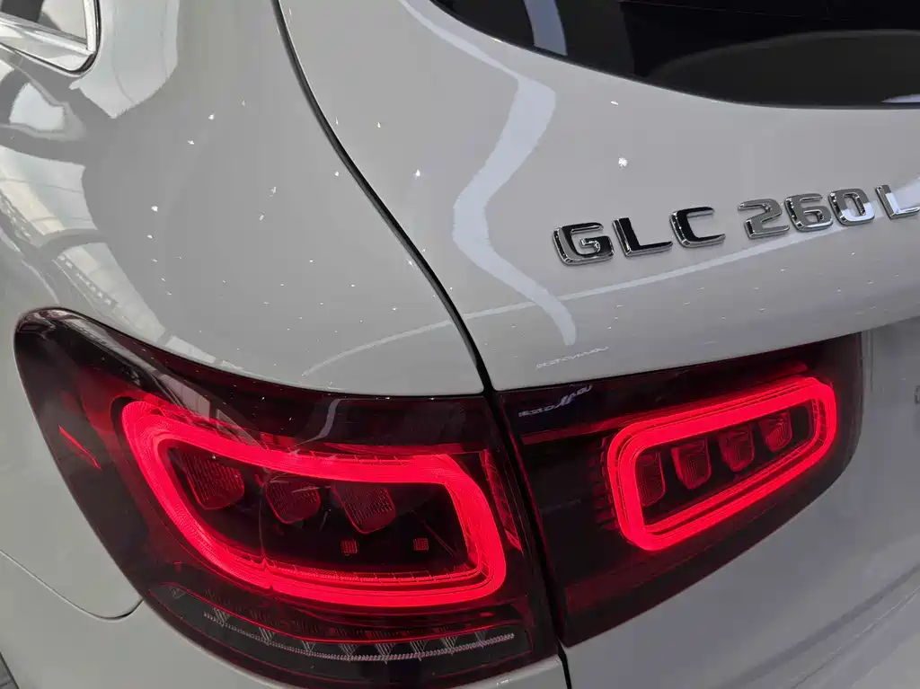 Mercedes-Benz GLC 2022 — фото 30