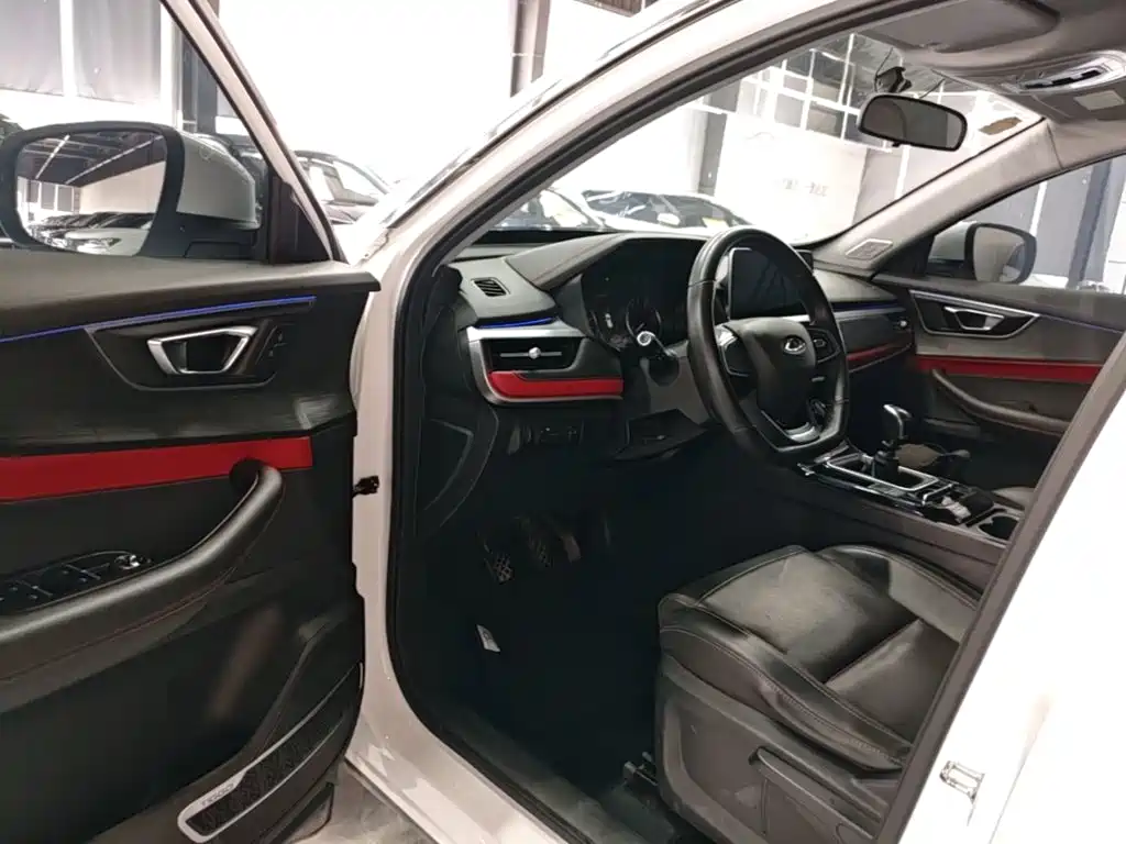 Chery Tiggo 7 2021 — фото 16