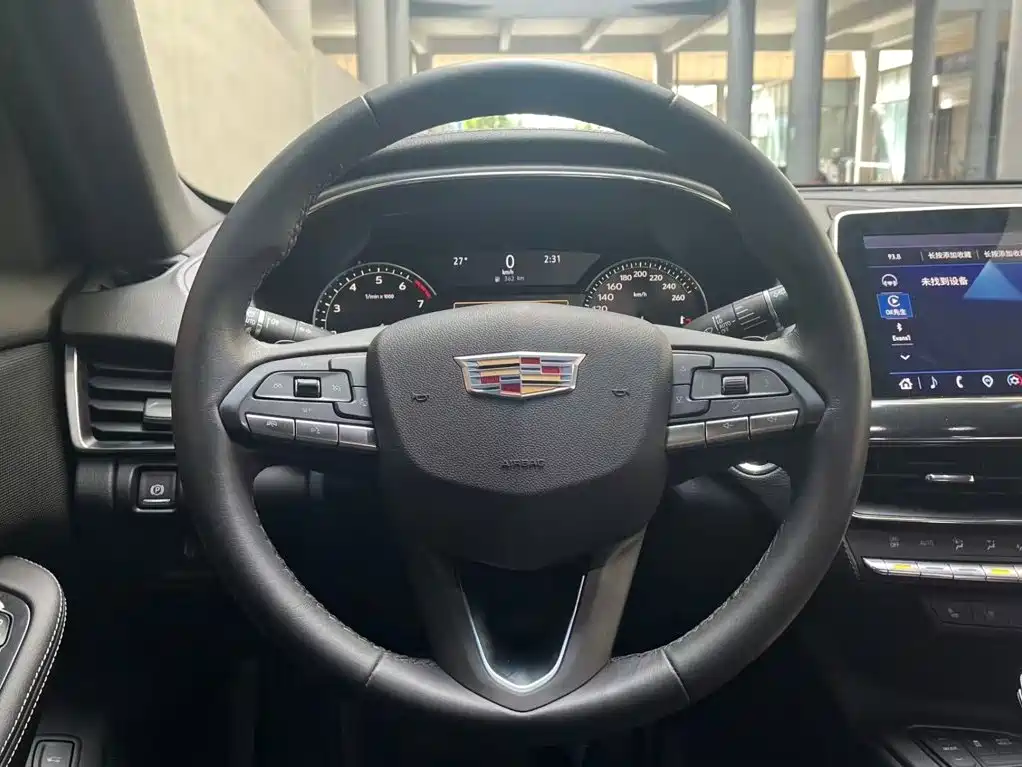Cadillac CT5 2022 — фото 13