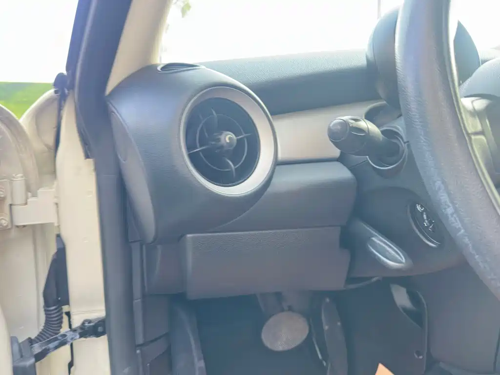 MINI Clubman 2014 — фото 19
