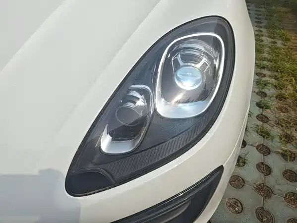 Porsche Macan 2016