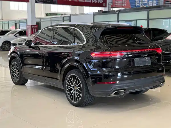 Porsche Cayenne 2019