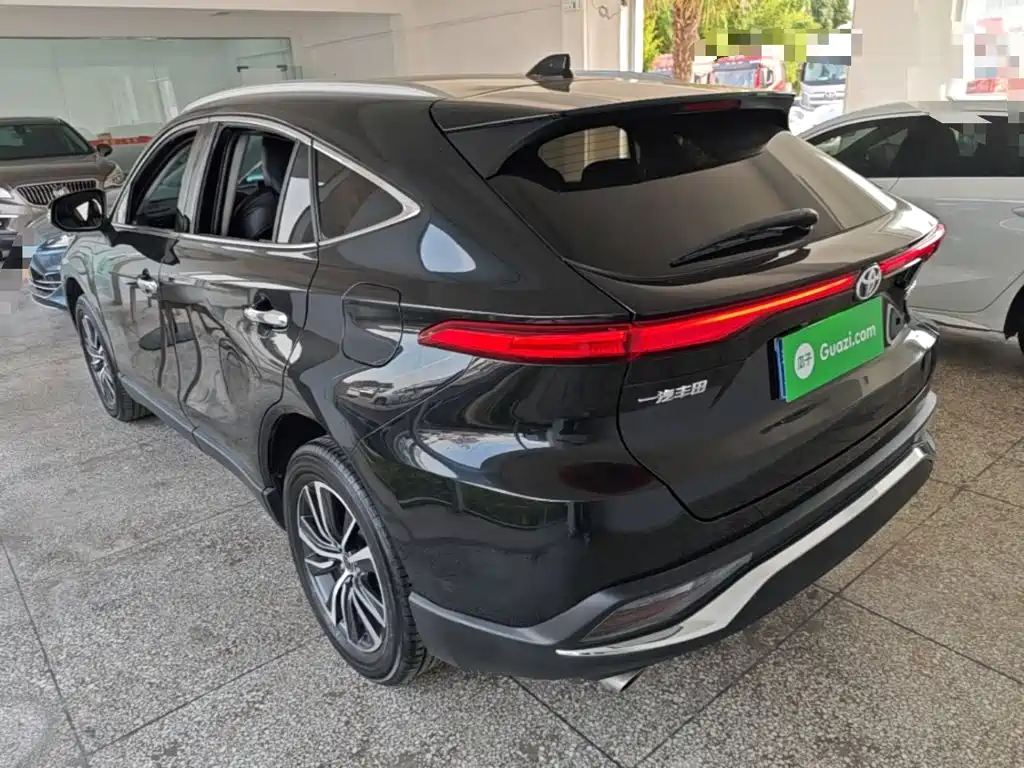 Toyota Harrier 2022 — фото 5
