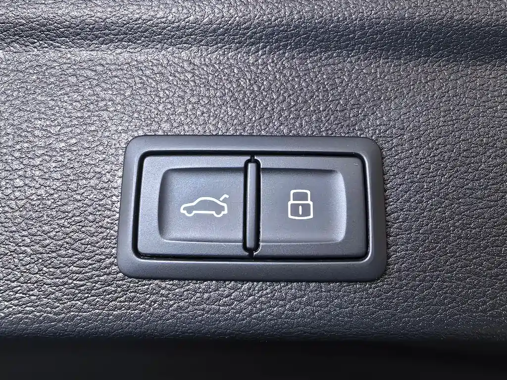 Audi Q3 Sportback 2022 — фото 21