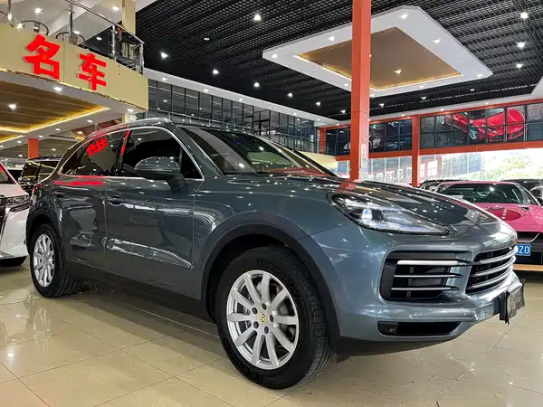 Porsche Cayenne 2019