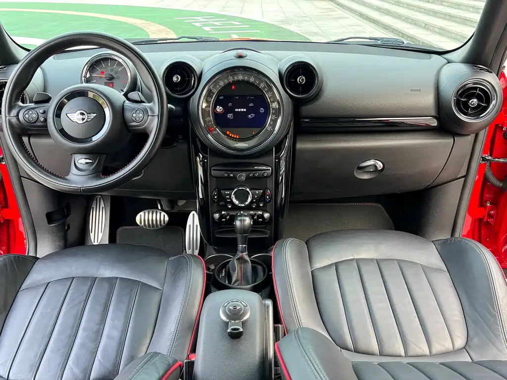 MINI JCW Paceman 2016 — фото 9