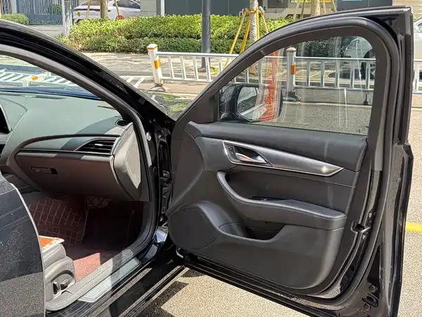 Cadillac CT5 2024