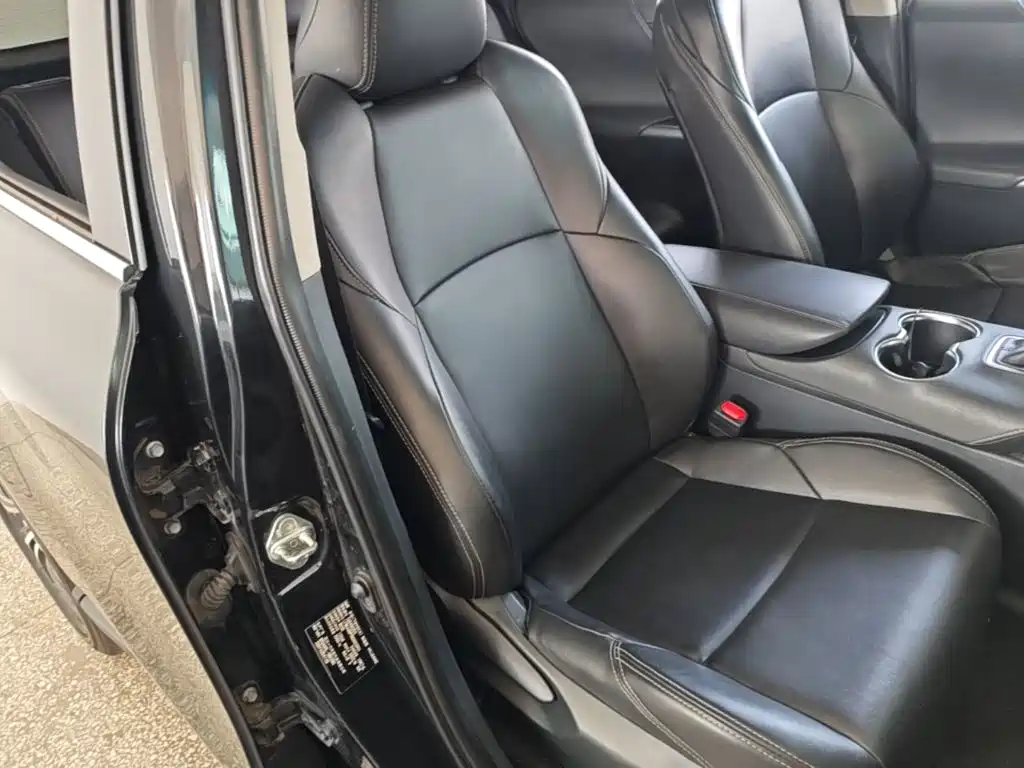 Toyota Harrier 2022 — фото 25