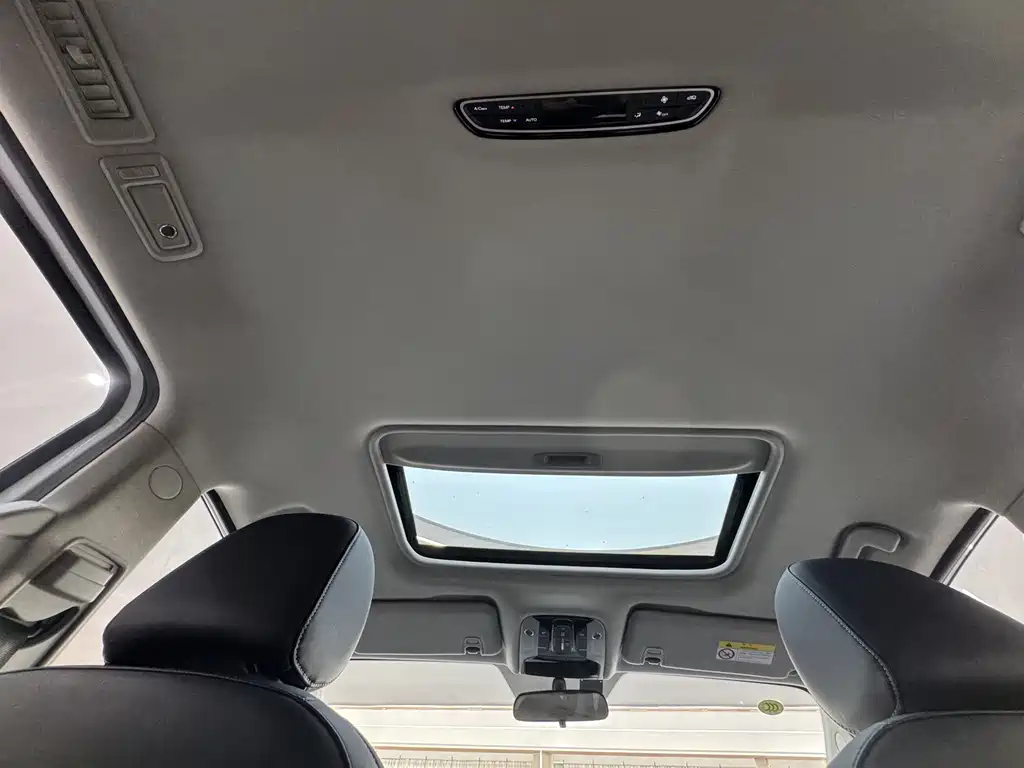 GAC Trumpchi M8 2025 — фото 18