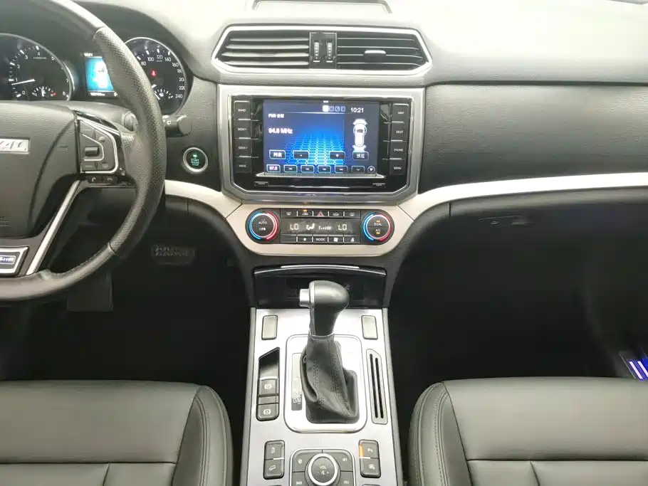 Haval H6 Coupe 2017 — фото 16