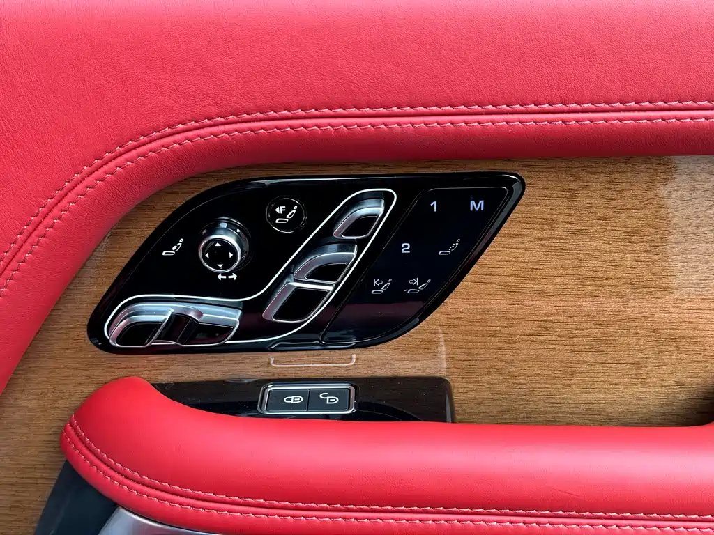 Land Rover Range Rover 2019 — фото 18