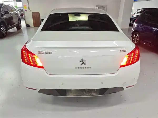 Peugeot 508 2012