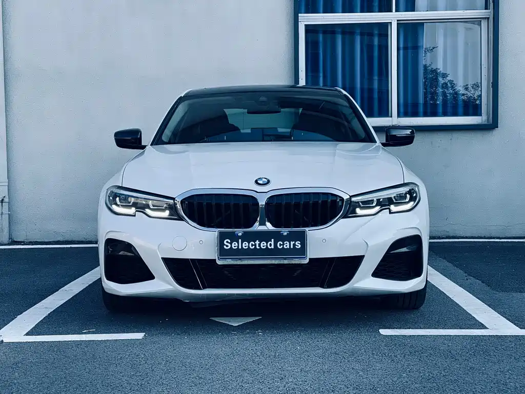 BMW 3 Series 2020