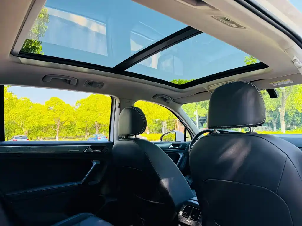Volkswagen Tiguan L 2021