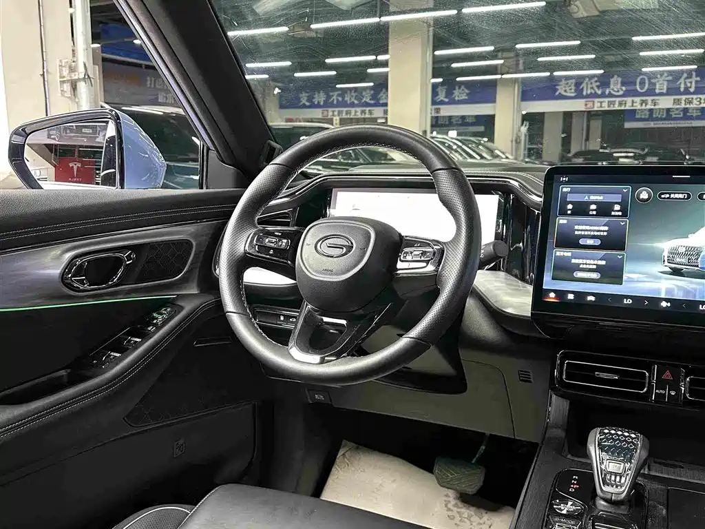 GAC Motor Trumpchi GS8 2022 — фото 7