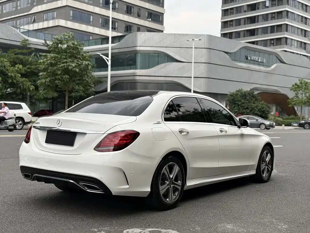 Mercedes-Benz C-Class 2020 — фото 4