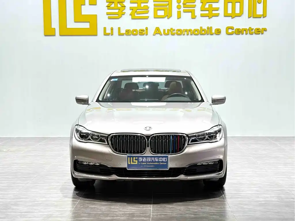 BMW 7 Series 2016 — фото 2