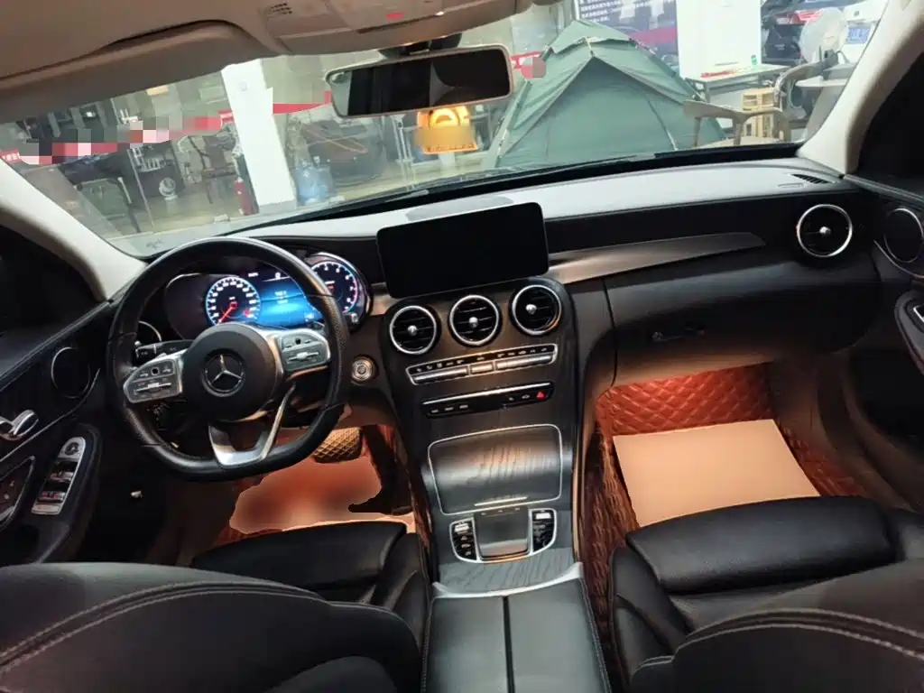 Mercedes-Benz C-Class 2020 — фото 10