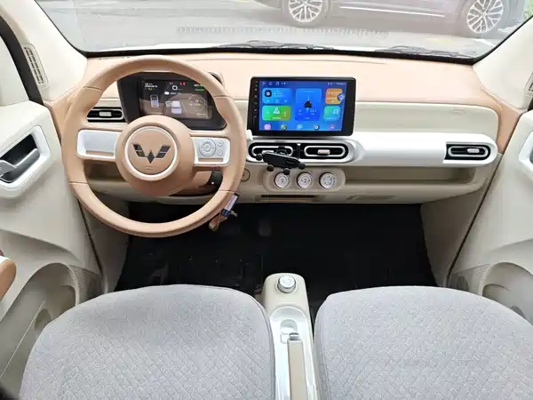 Wuling Hongguang MINIEV 2025