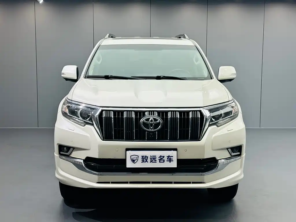 Toyota Prado 2019 — фото 2