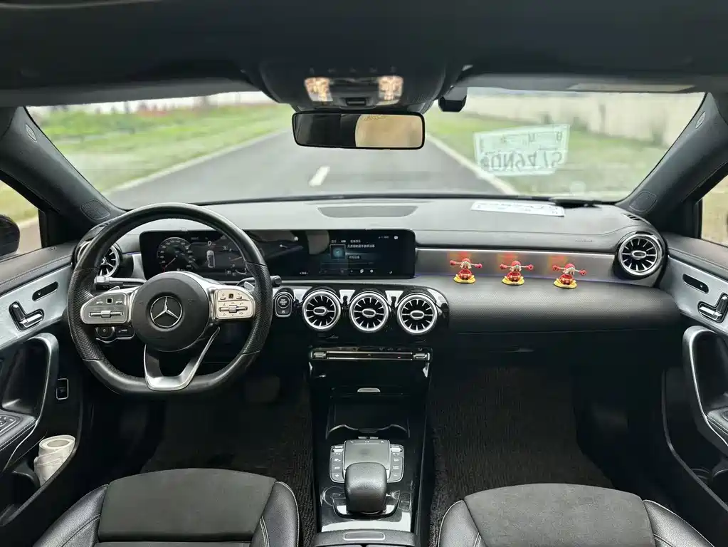 Mercedes-Benz A-Class 2021 — фото 8