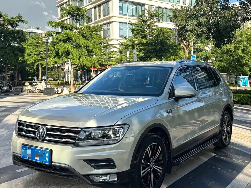 Volkswagen Tiguan L 2020
