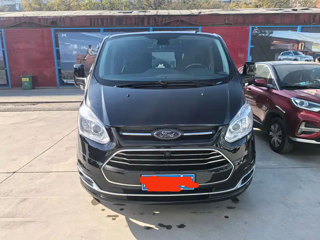 Ford Tourneo 2021 — фото 2