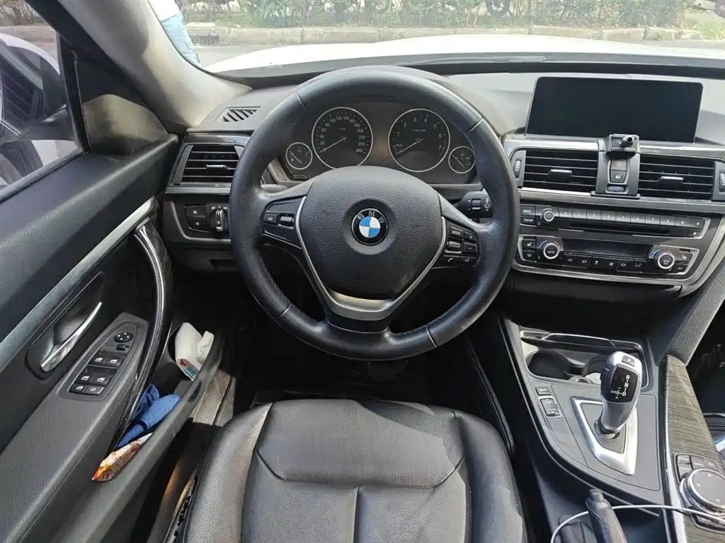 BMW 3 Series GT 2015 — фото 3