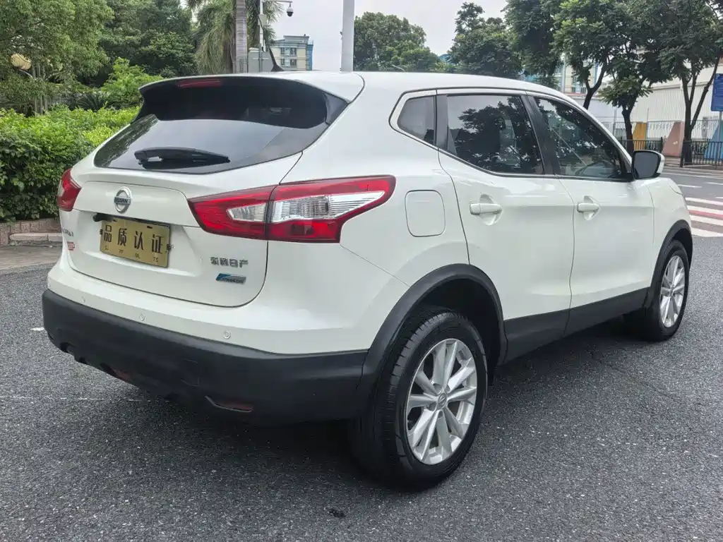 Nissan Qashqai 2017 — фото 9