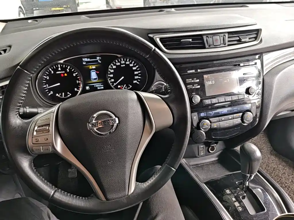 Nissan X-Trail 2016 — фото 10