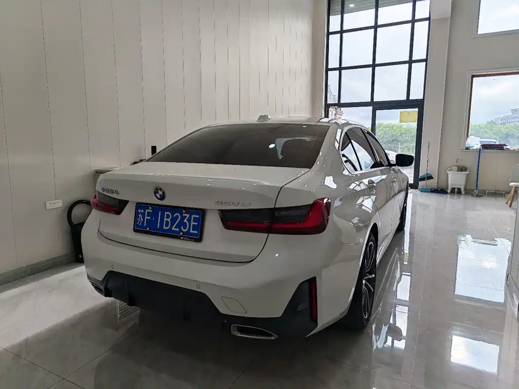 BMW 3 Series 2023
