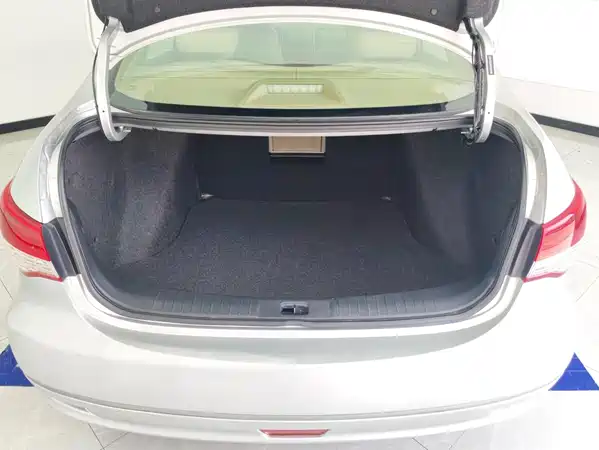 Nissan Sylphy 2015