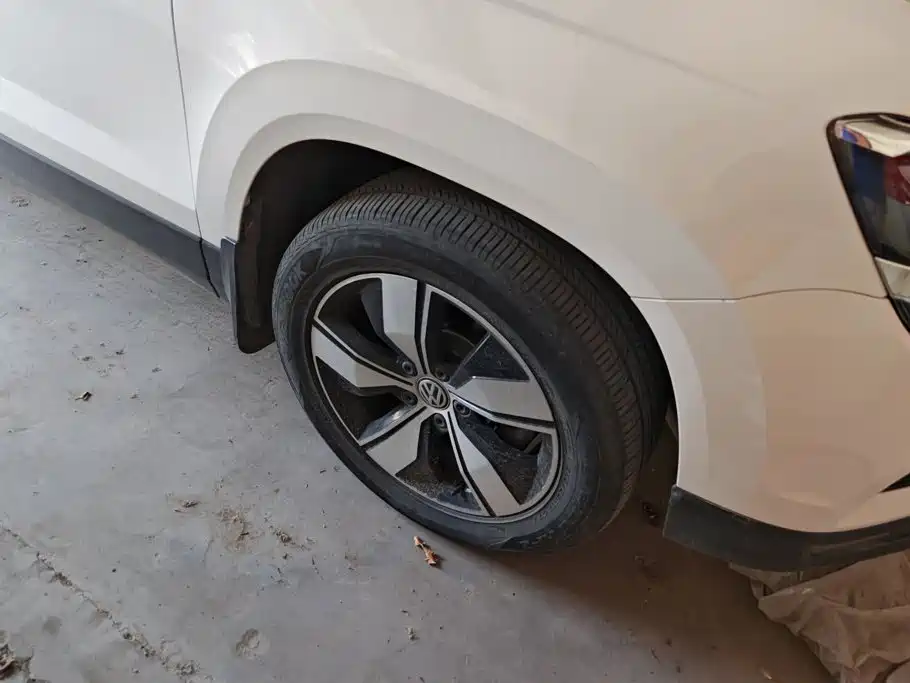 Volkswagen Tharu 2020