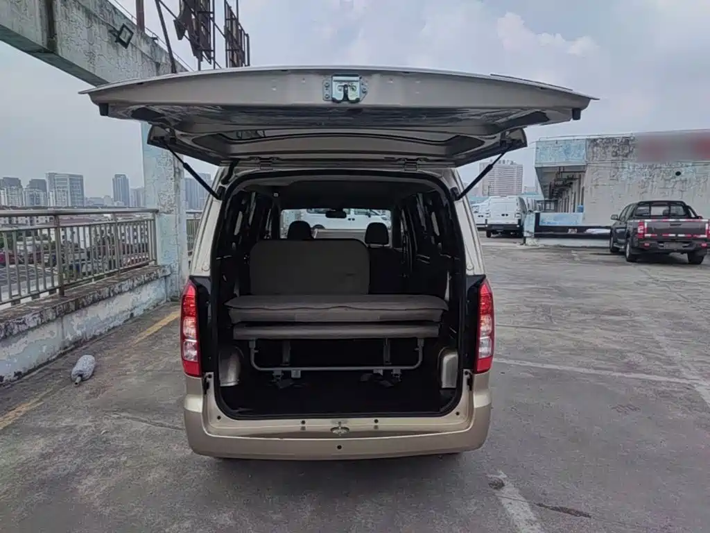 Wuling Hongguang V 2025 — фото 19