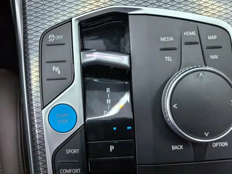 BMW i3 2022 — фото 16