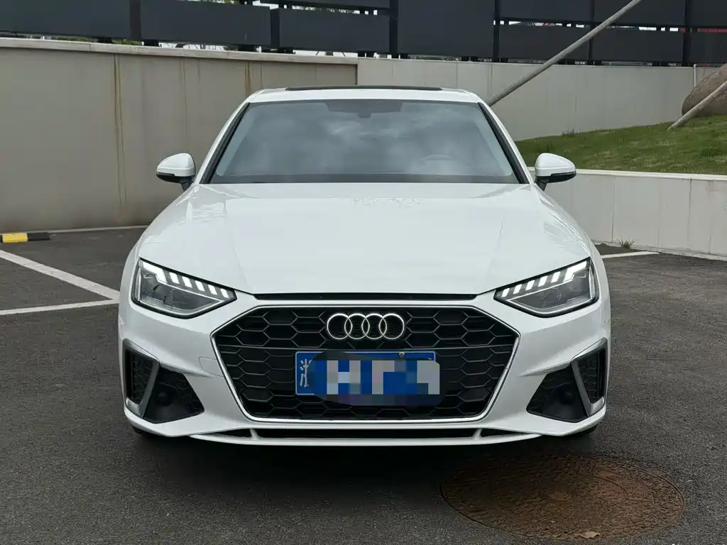 Audi A4L 2021
