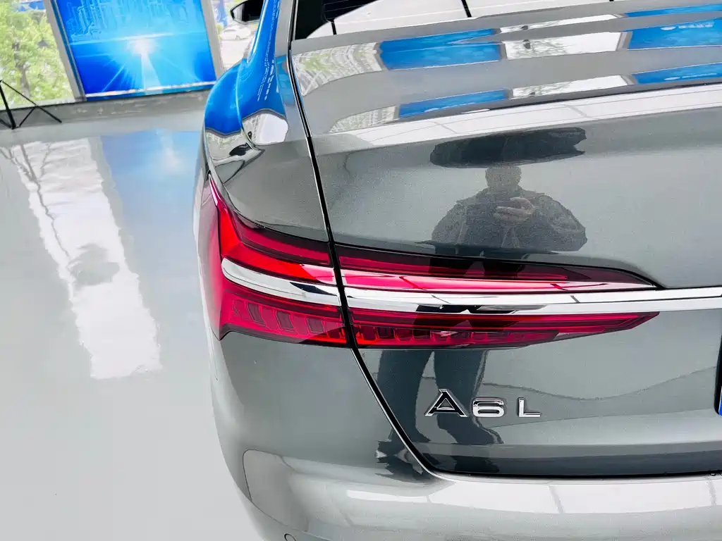 Audi A6L 2020 — фото 10