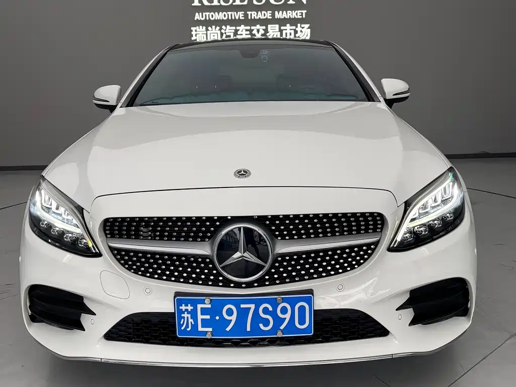 Mercedes-Benz C-Class 2019 — фото 15