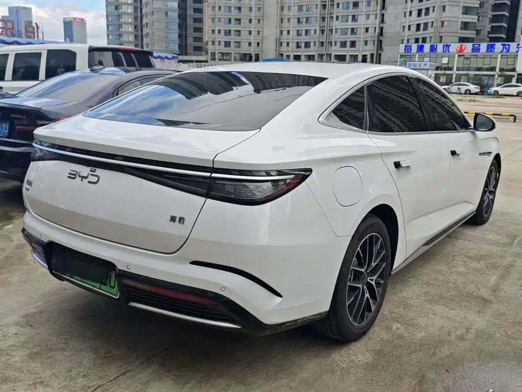 BYD Seal 2024 — фото 4