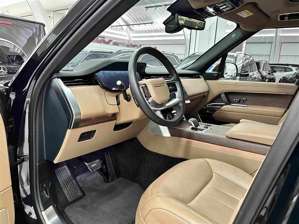 Land Rover Range Rover 2023