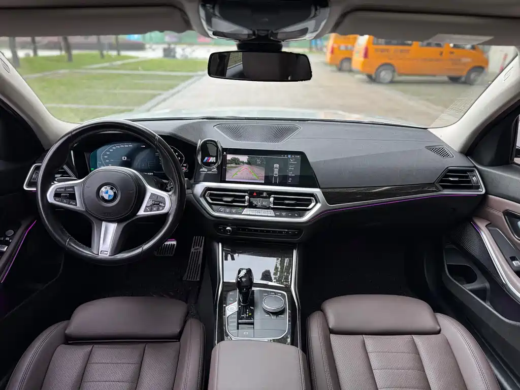 BMW 3 Series 2021 — фото 12